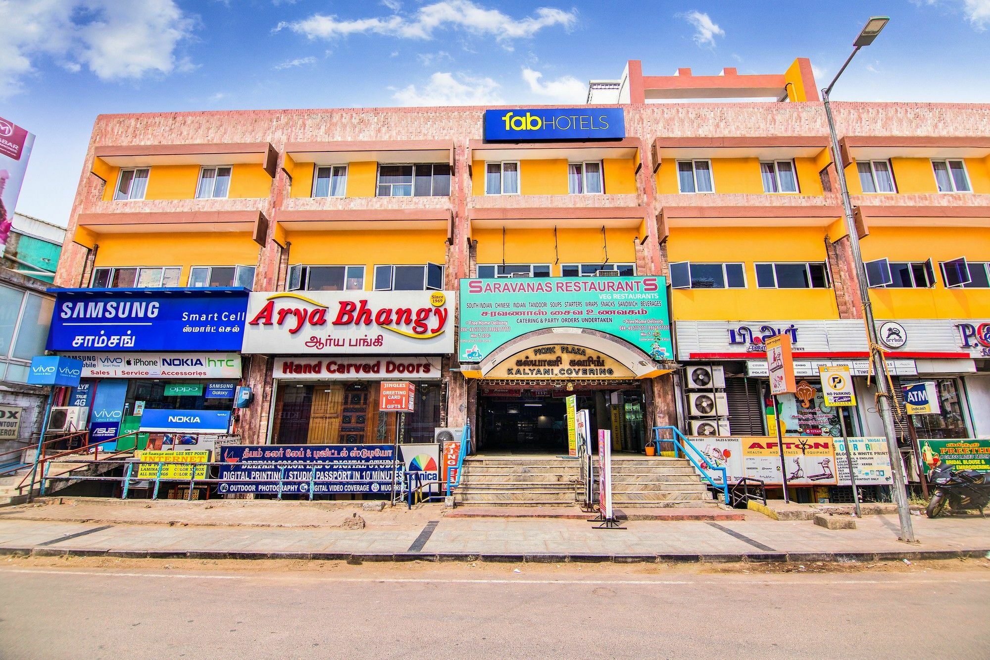 צ'נאי Fabexpress Picnic Plaza Mylapore מראה חיצוני תמונה